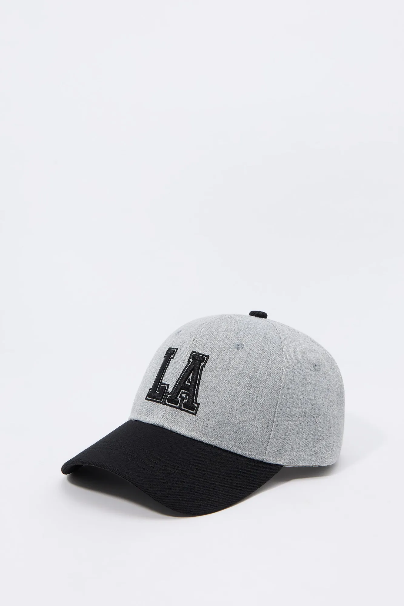 Casquette de baseball deux-tons avec motif brodé City