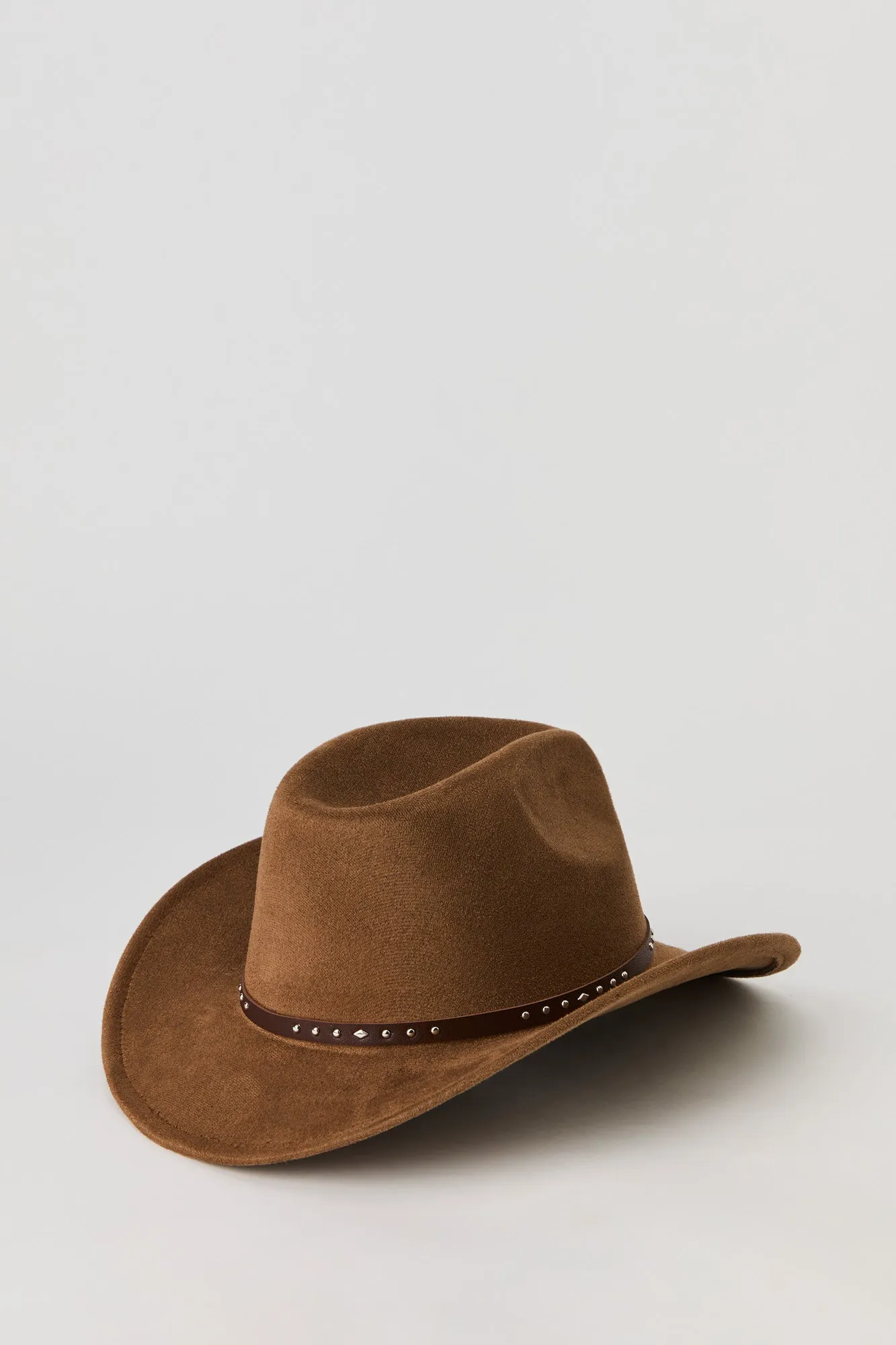 Chapeau de cowboy clouté avec boucle