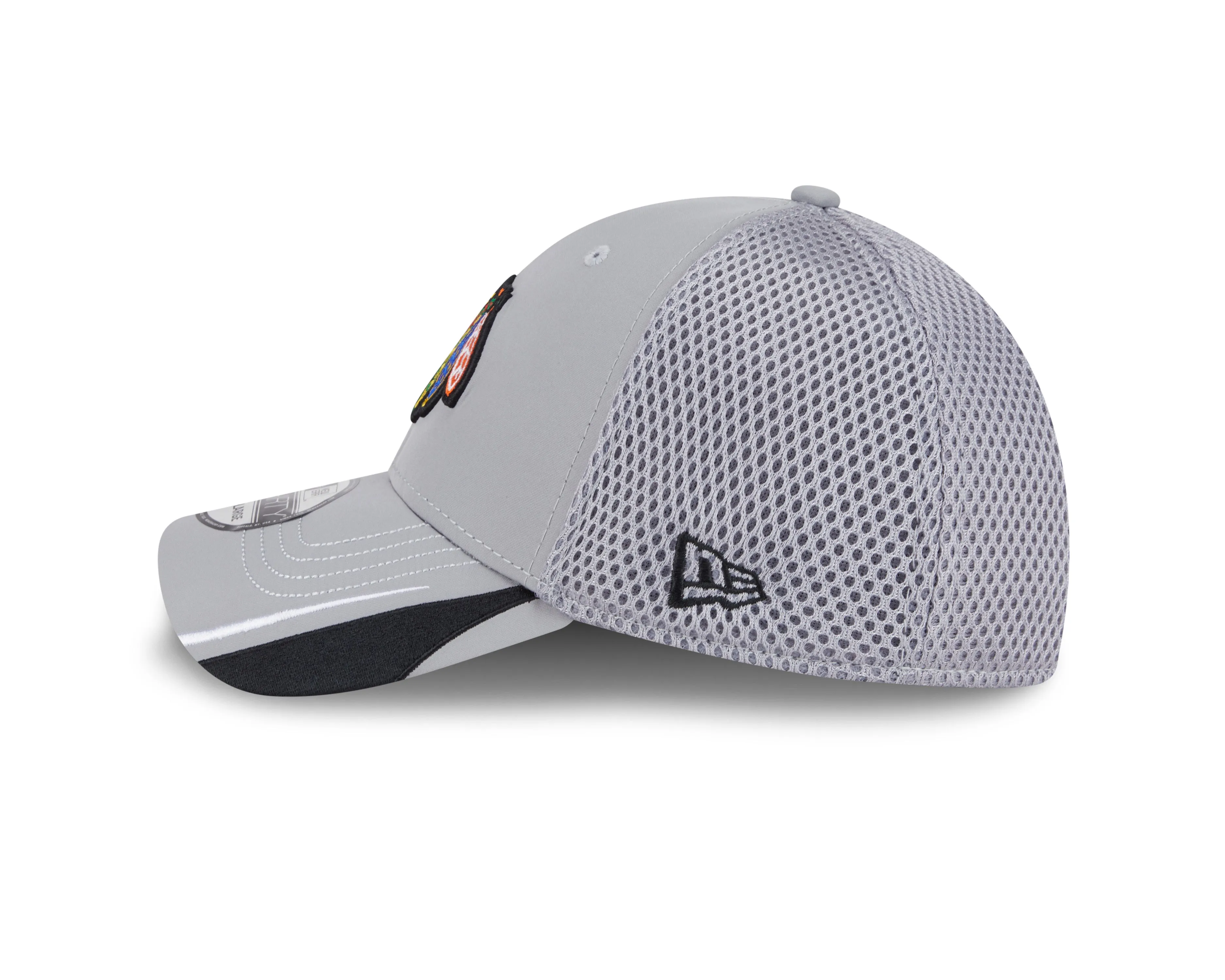 Chicago Blackhawks New Era Gray Linear Neo 39THIRTY Flex Hat