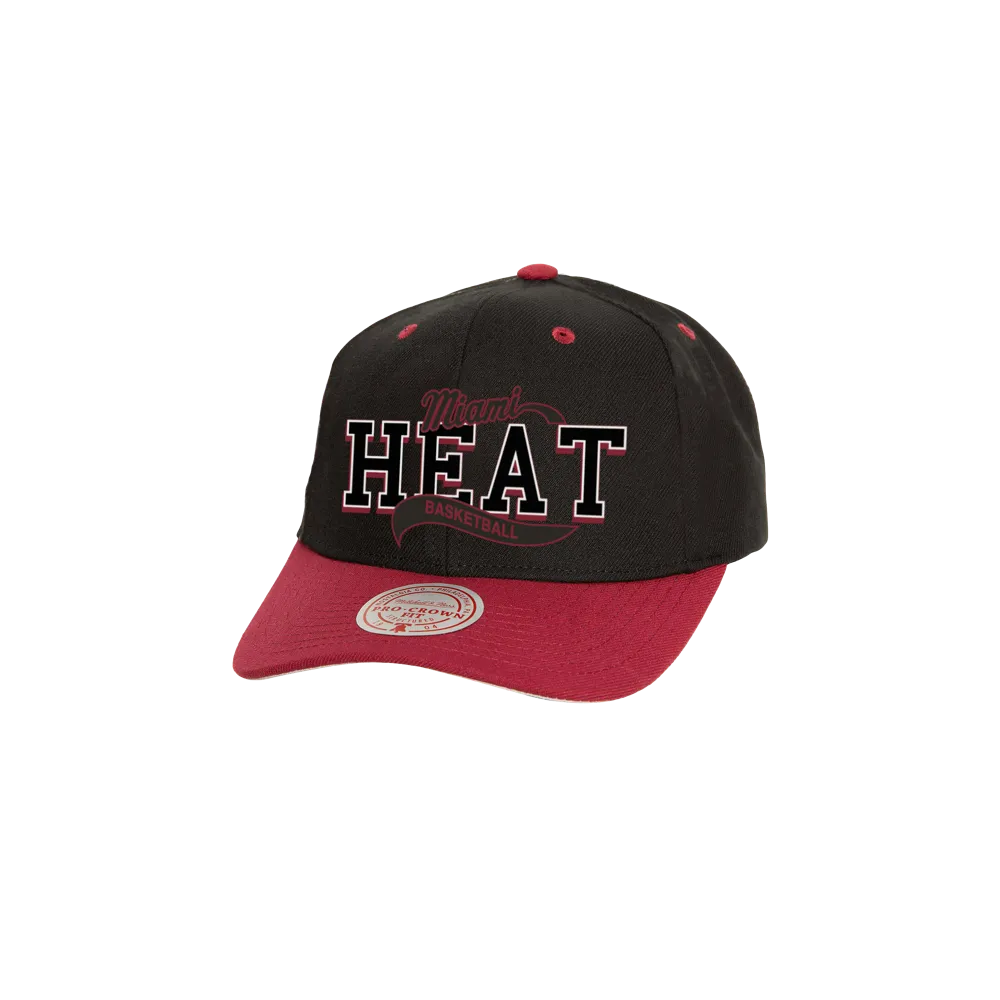 Mitchell & Ness Miami HEAT Sweep Pro Snapback
