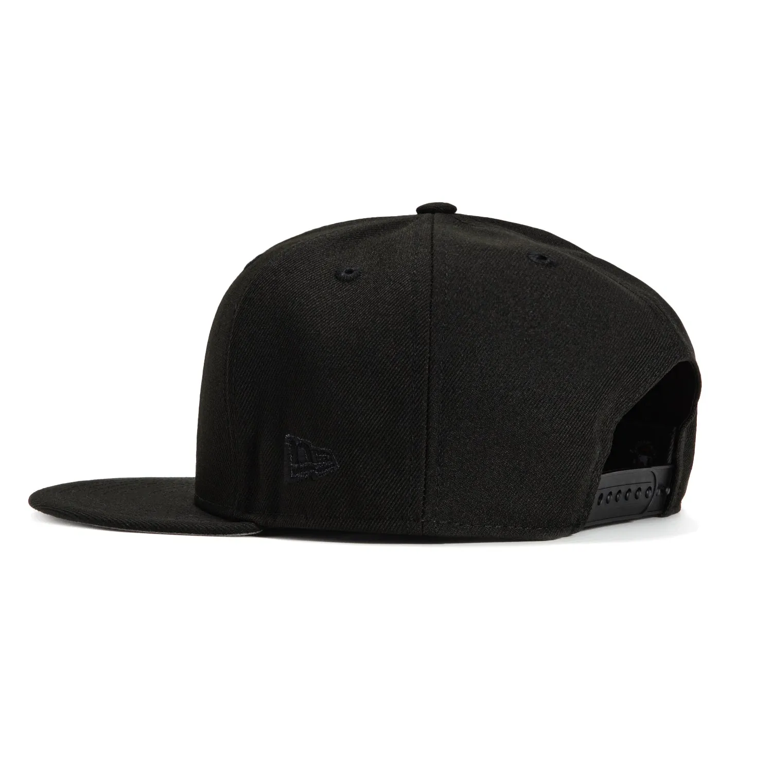 New Era 9Fifty MLB Basic Cincinnati Reds Snapback Hat - Black. Black