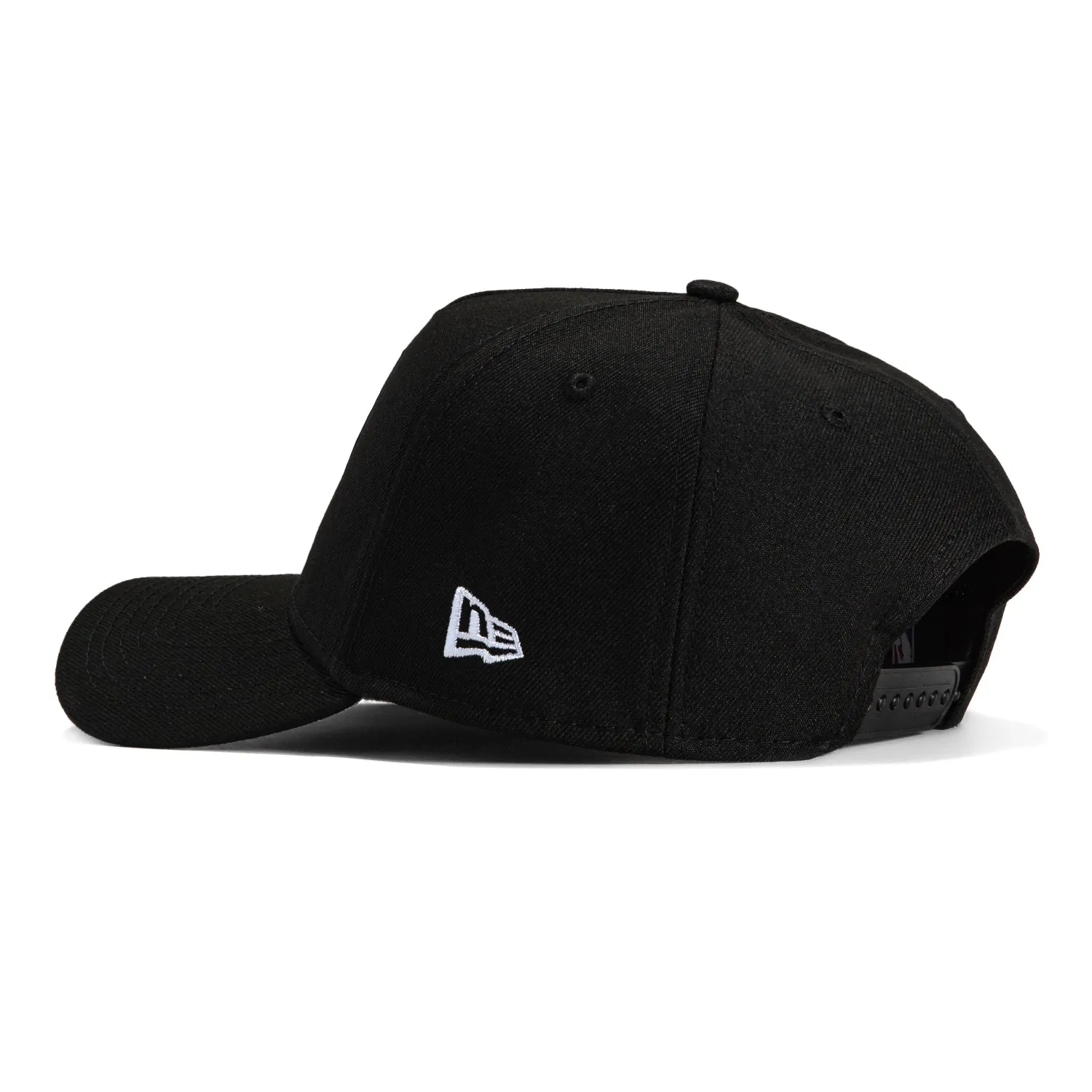 New Era 9Forty A-Frame Chicago Bulls Snapback Hat - Black. White