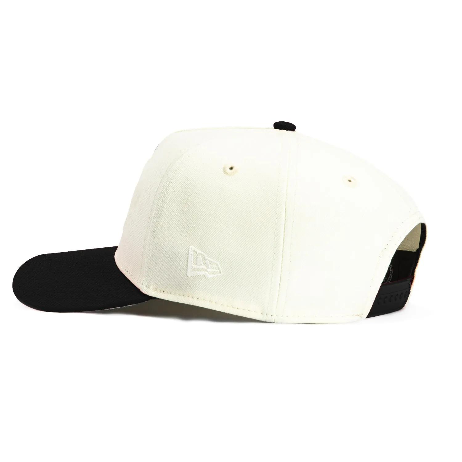 New Era 9Forty A-Frame Mascot Los Angeles Kings Logo Patch Bailey Snapback Hat - White, Black