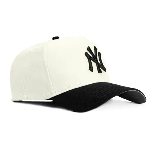 New Era 9Forty A-Frame New York Yankees Snapback Hat - White, Black