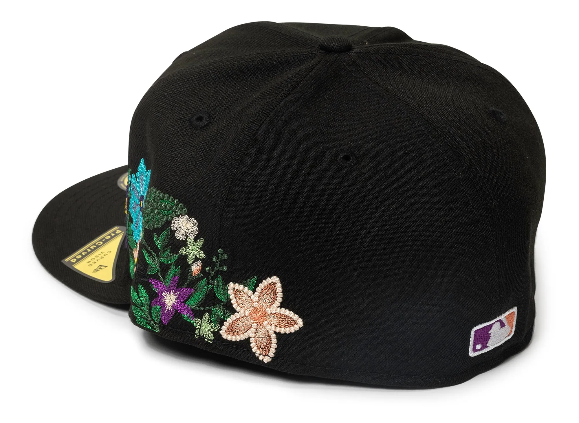 New Era Tonal Florals New York Yankees Fitted Hat in Black